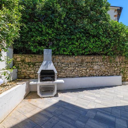 Apartments Podvezanec Crikvenica Buitenkant foto